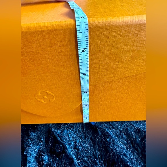 Louis Vuitton Dust cover box bag and ribbon - Picture 9 of 14